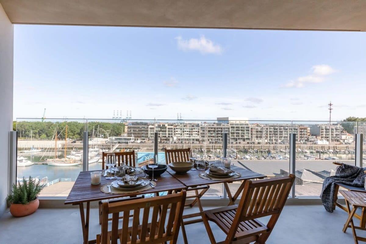 Huswell - Lovely New Apartment At The Harbor + Parking Brugia Zewnętrze zdjęcie
